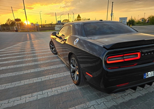 Dodge Challenger cena 98999 przebieg: 173000, rok produkcji 2015 z Siedlce małe 631